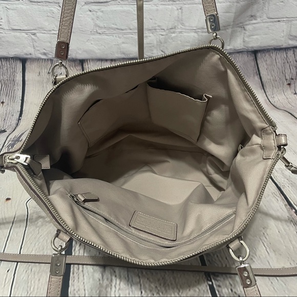 Coach Kelsey Pebbled Leather Crossbody Satchel F34494 - Picture 8 of 12